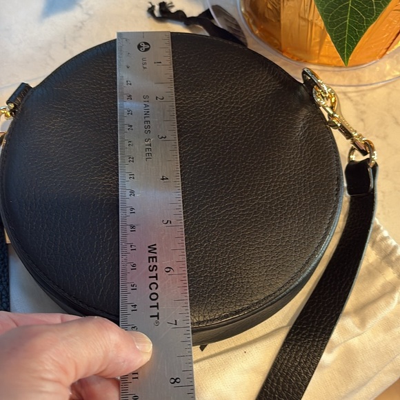 CUYANA ROUND SHOULDER BAG - Picture 6 of 7